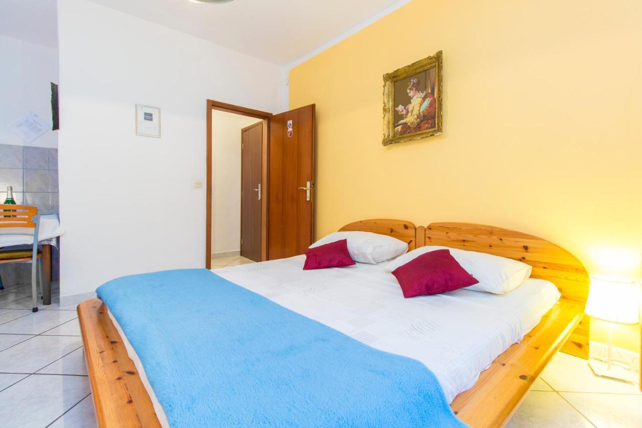 Apartmani Mariva Vodice Exterior foto
